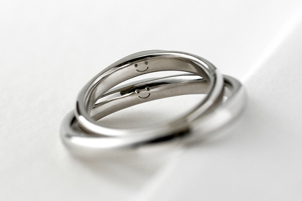 恋人以上のペアリング・PT950・プラチナ・お揃いの指輪・スマイル・静岡県 A 様 & M 様＊静岡県浜松市ジュエリープシュケー